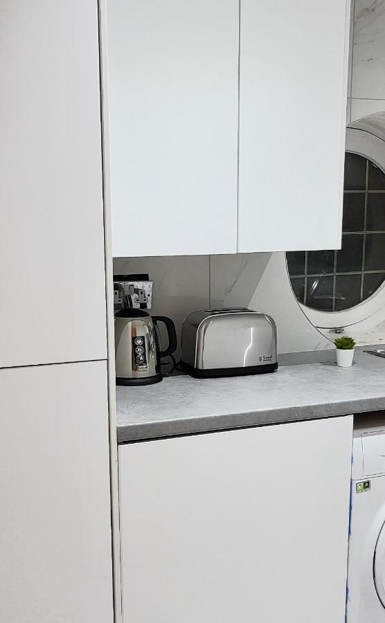 Stunning 2 Bedroom Apartment In Canary Wharf - Morland Apartments Londres Extérieur photo